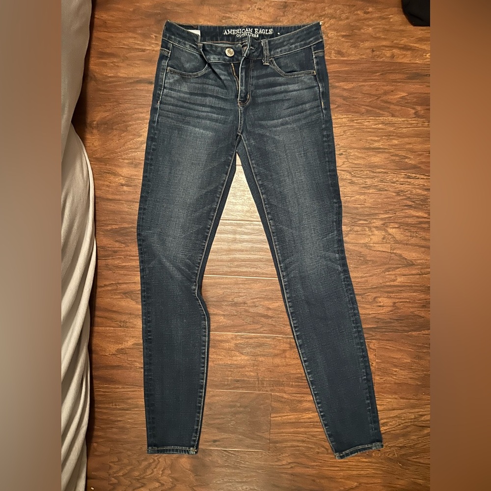 American Eagle size 4